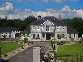 Deerpark Manor Bed And Breakfast Swinford Esterno foto